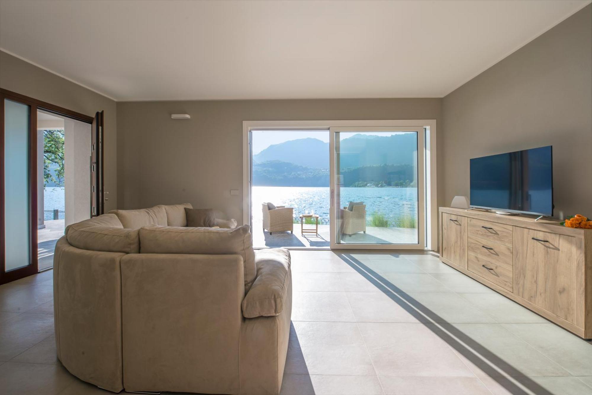 D'Ocalee Holiday Experience Lago D'Orta Omegna Exterior photo